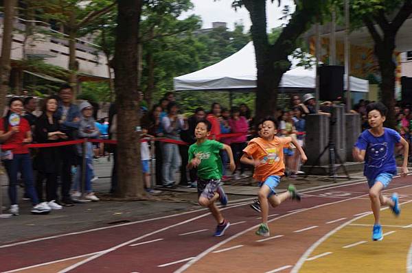 DSC07896-1024.jpg DSC07896-1024.jpg