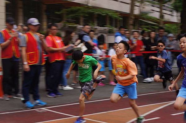 DSC07899-1024.jpg DSC07899-1024.jpg