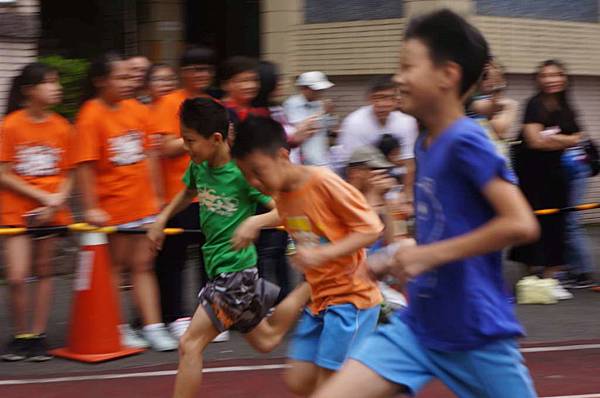 DSC07901-1024.jpg DSC07901-1024.jpg