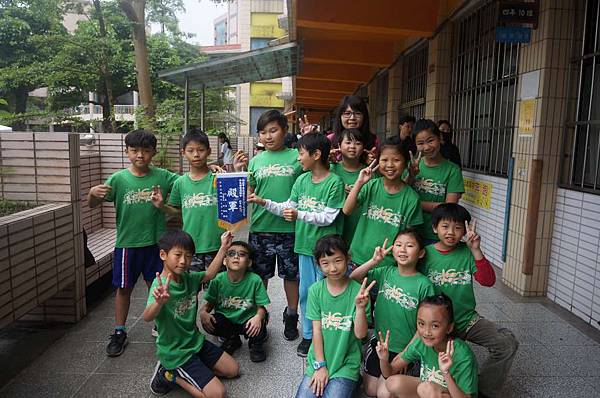 DSC07905-1024.jpg DSC07905-1024.jpg