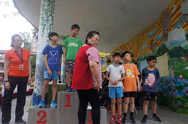 DSC07915-1024.jpg DSC07915-1024.jpg