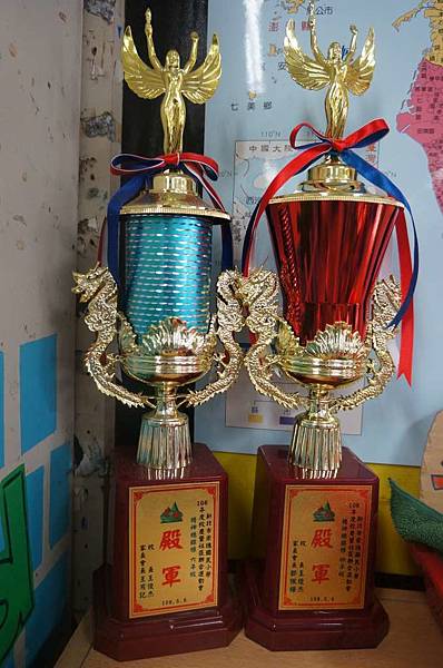 DSC08034-1024.jpg DSC08034-1024.jpg