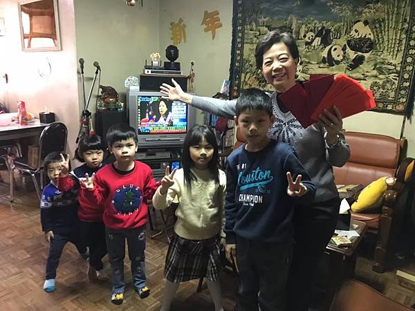 20190208過年初四回娘家_190909_0002.jpg
