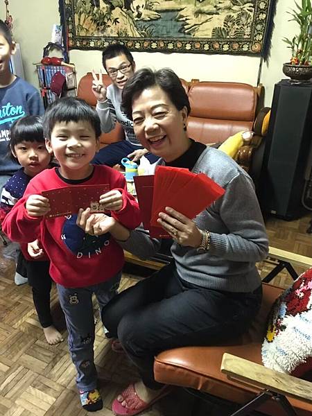 20190208過年初四回娘家_190909_0013.jpg
