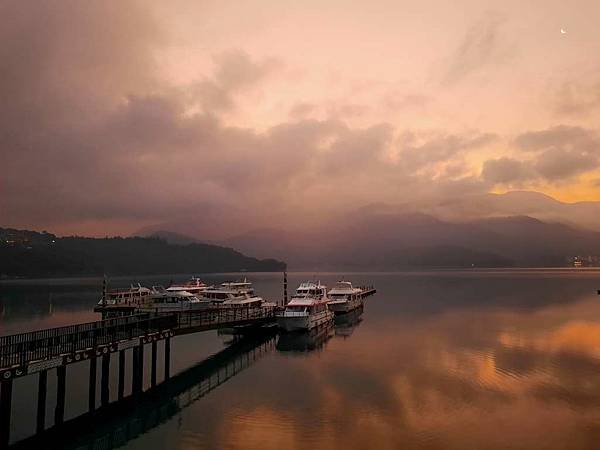 1140126-1朝霧之晨