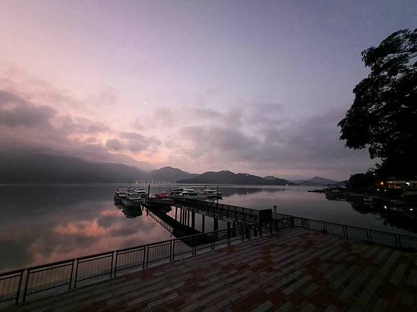 1140126-1朝霧之晨