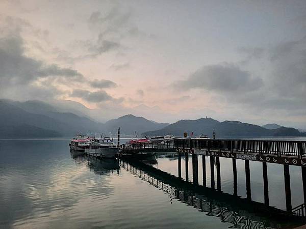 1140126-1朝霧之晨