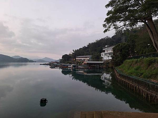 1140126-1朝霧之晨