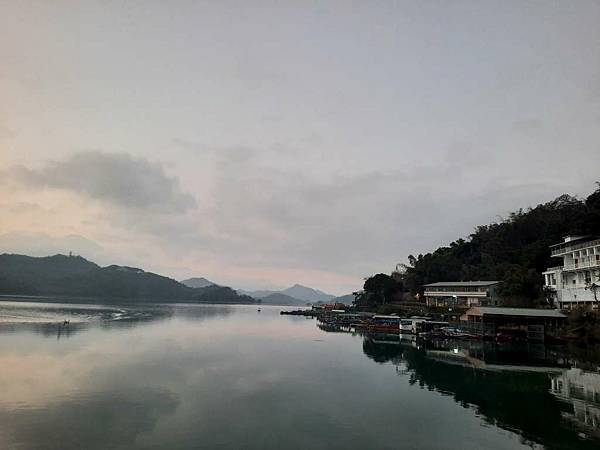 1140126-1朝霧之晨