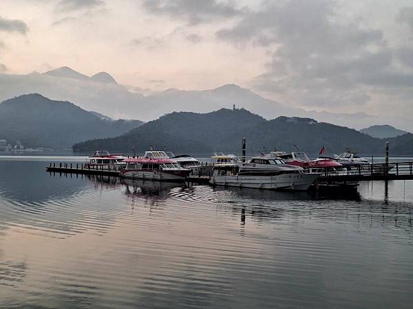 1140126-1朝霧之晨