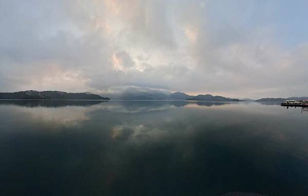 1140126-1朝霧之晨