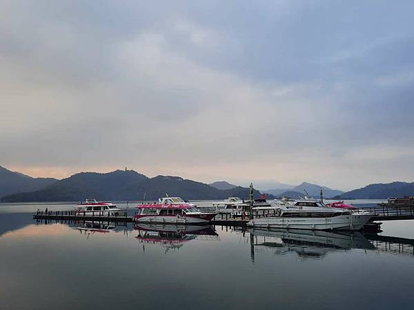 1140126-1朝霧之晨