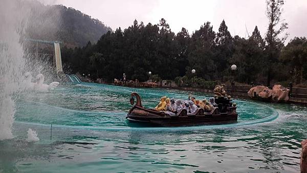 1140126-2九族文化村