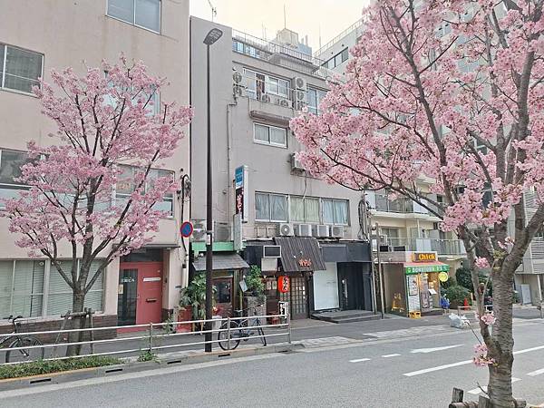 1140326-8六本木一丁目站「なだれ坂」 1140326-8六本木一丁目站「なだれ坂」