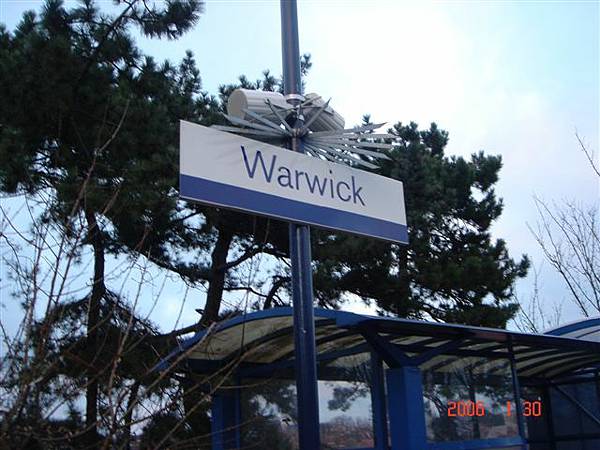 Warwick Train Station