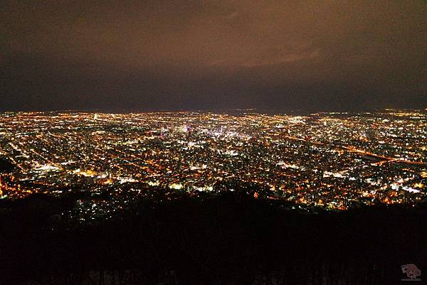 札幌 藻岩山觀景台日本新三大夜景 內含優惠資訊 交通方式 嘻子醬困在日本時 痞客邦 札幌 藻岩山觀景台日本新三大夜景 內含優惠資訊 交通方式 嘻子醬困在日本時 痞客邦