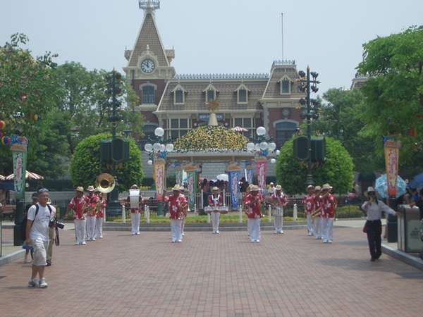 parade 香港迪士尼