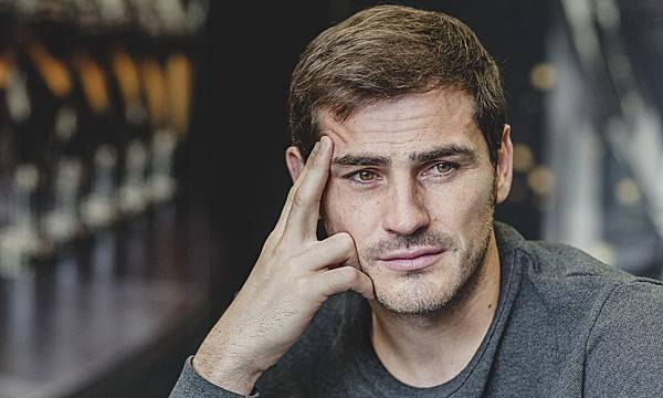 Iker-Casillas-014