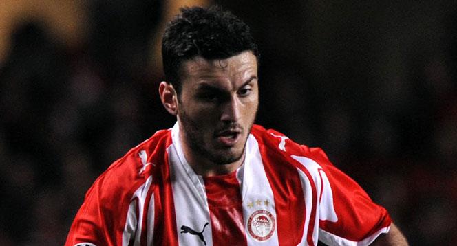 OLYMPIAKOS_TOROSIDIS_251108.jpg