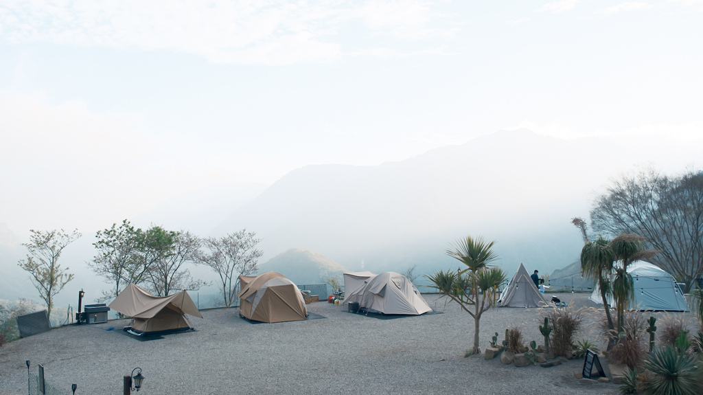 露營生活｜苗栗南庄-金達鹿露營區｜苗栗露營區推薦！絕美山景、