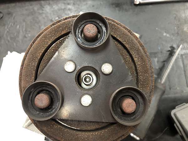 Livina 冷氣異音 壓縮機異音 黑手黨的部落格內湖汽車保修廠 順成汽車 痞客邦