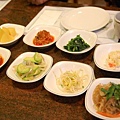0341-銅鑼灣街頭的莊園韓國餐廳六人花費542元.JPG