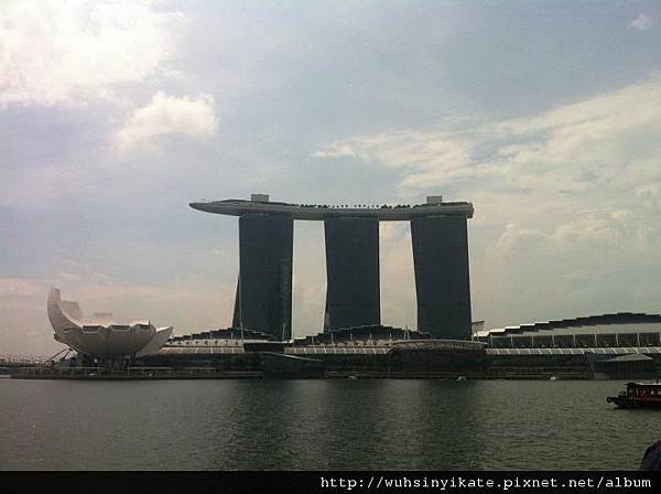 MBS-viewed from Merlion Park MBS-viewed from Merlion Park