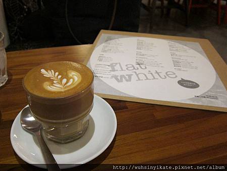 Flat White Flat White