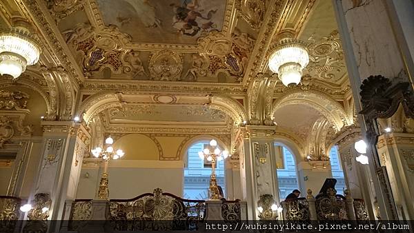 布達佩斯的紐約咖啡館 New York Kávéház 布達佩斯的紐約咖啡館 New York Kávéház