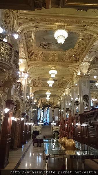 布達佩斯的紐約咖啡館 New York Kávéház 布達佩斯的紐約咖啡館 New York Kávéház