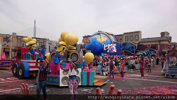 大阪環球影城 遊行車陣 小小兵 大阪環球影城 遊行車陣 小小兵