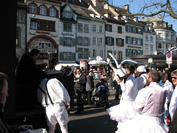 vor Cortège