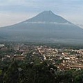 Cerro de la Cruz 眺望Antigua 全景