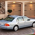 Lexus LS430-2.jpg