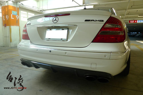 AMG E55-01.jpg