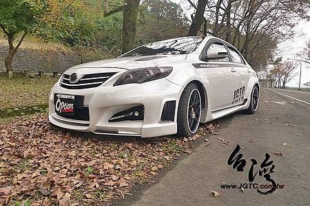 Taiwan JGTC TOYOTA 2011 ALTIS 10.5 限量 IS-F 寬體套件 (珍珠白) (19)