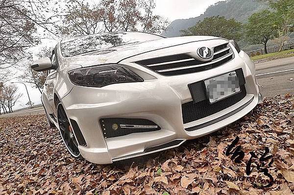 Taiwan JGTC TOYOTA 2011 ALTIS 10.5 限量 IS-F 寬體套件 (珍珠白) (23)