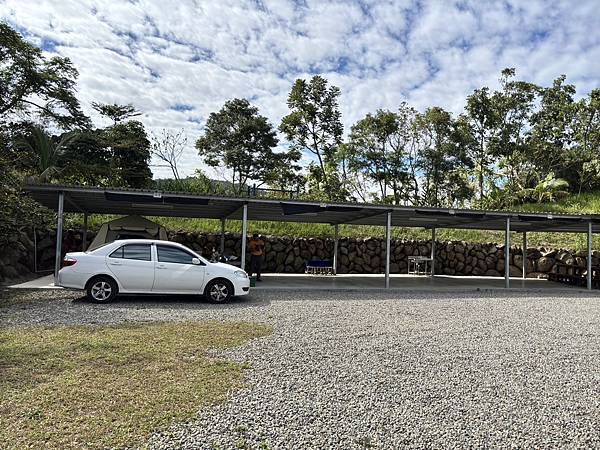 [露營趣第74露]超推薦營區~腳踏石地露營區