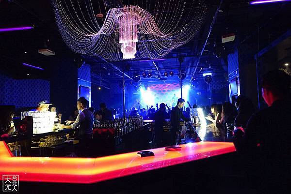 台北 Vogas夜店