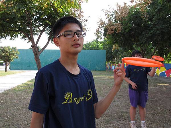 100.10.28飛盤&詩歌 125