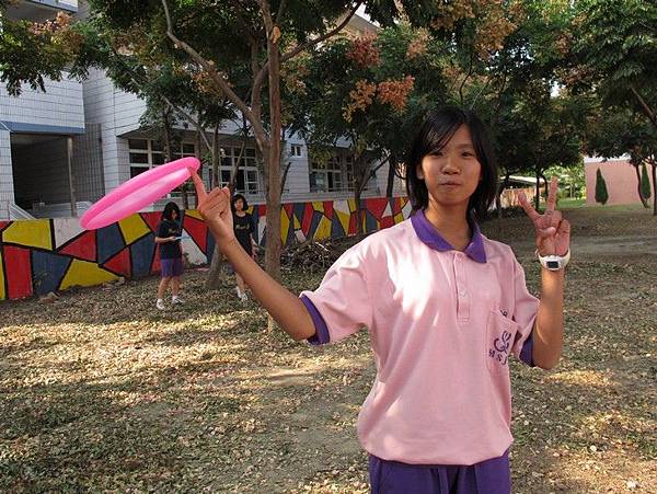 100.10.28飛盤&詩歌 045