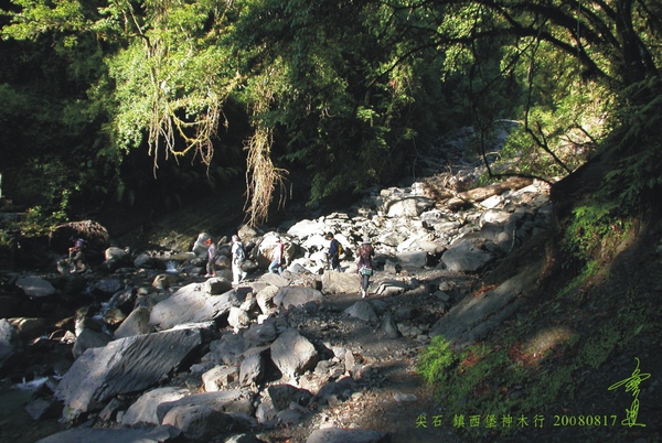 尖石 鎮西堡神木行.jpg