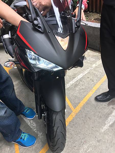 YAMAHA R3 X PHILIPS 超晶亮LED H7頭