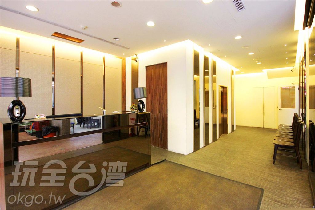 櫃台.jpg 櫃台.jpg