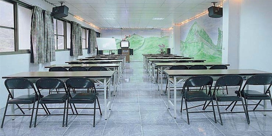 Public2-1.JPG Public2-1.JPG