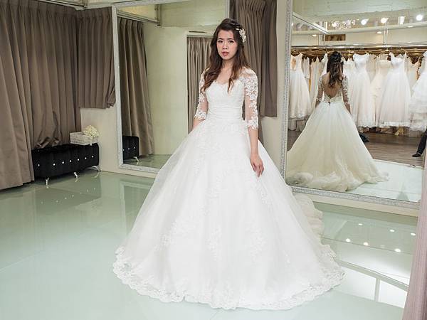 婚紗禮服試穿