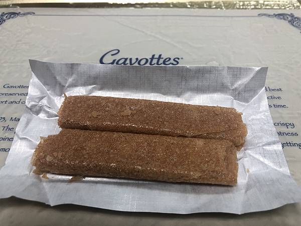 好市多好物分享:Gavottes原味法式捲餅音樂盒版 好市多好物分享:Gavottes原味法式捲餅音樂盒版