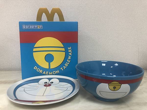 麥當勞哆啦A夢經典陶瓷碗盤組-我的泡麵碗來了…