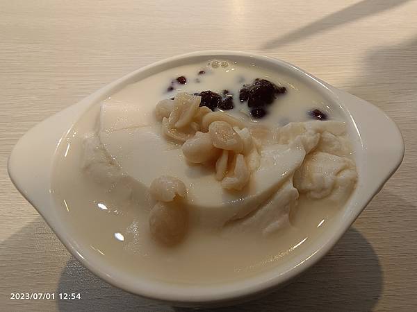 延吉街新開的「麵大廚」-點一碗麵,豆花任你吃!(已結束營業) 延吉街新開的「麵大廚」-點一碗麵,豆花任你吃!(已結束營業)