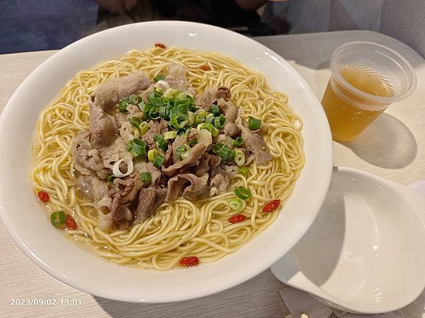 延吉街新開的「麵大廚」-點一碗麵,豆花任你吃!(已結束營業) 延吉街新開的「麵大廚」-點一碗麵,豆花任你吃!(已結束營業)